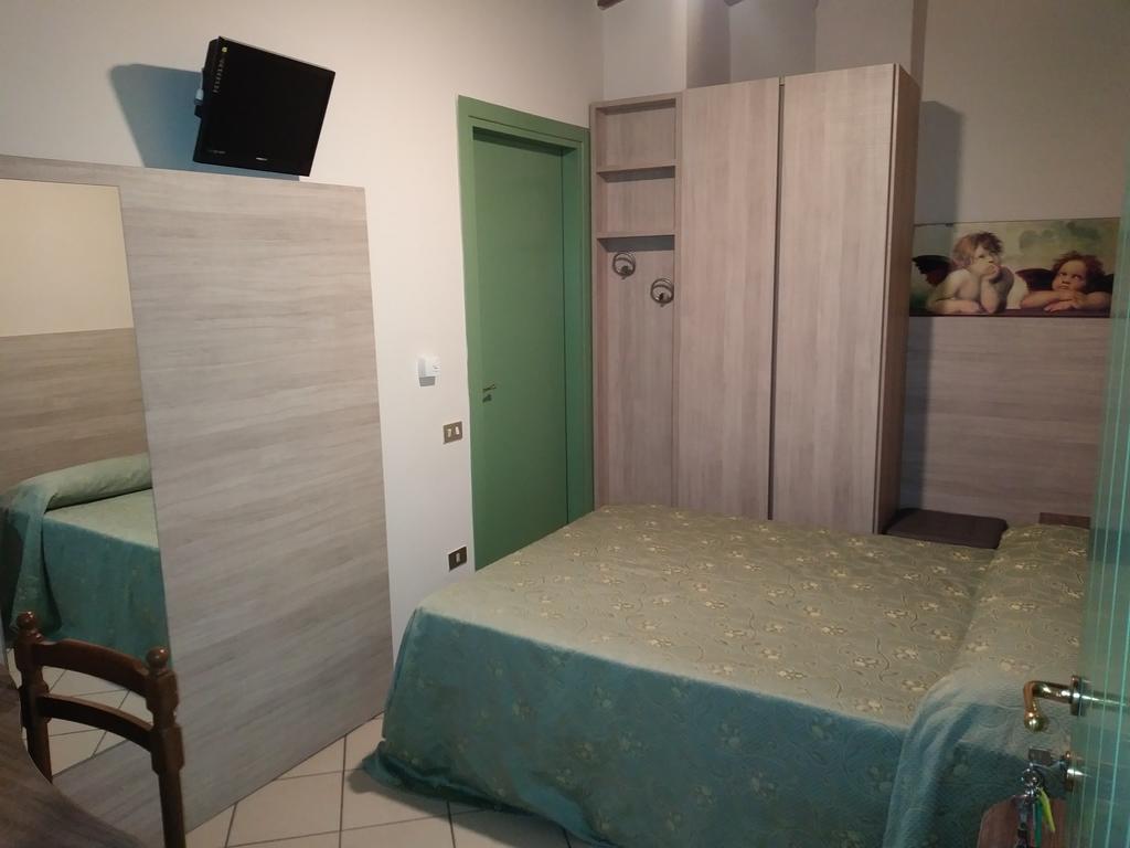 Agriturismo Corte Gaia 카스티리오네델레스티비에레 객실 사진