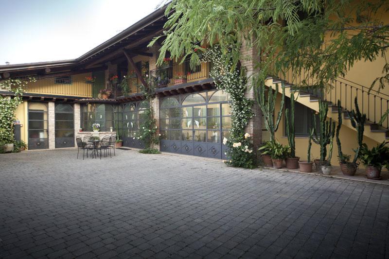 Agriturismo Corte Gaia 카스티리오네델레스티비에레 외부 사진